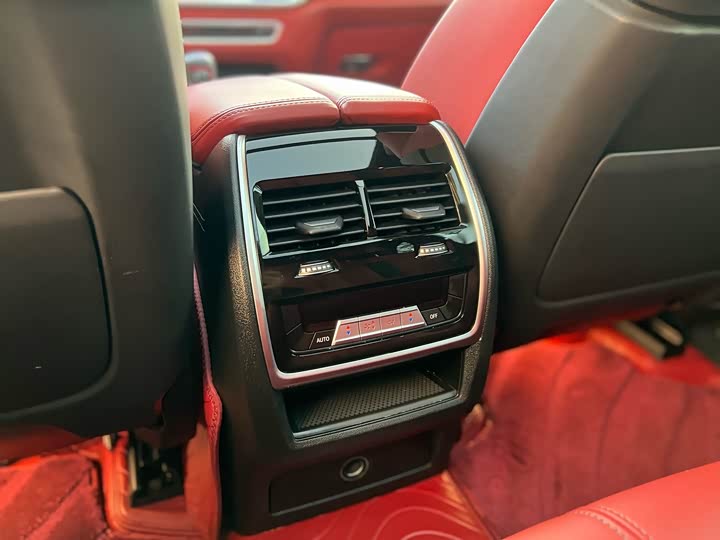 Фото 7 - BMW X5 M