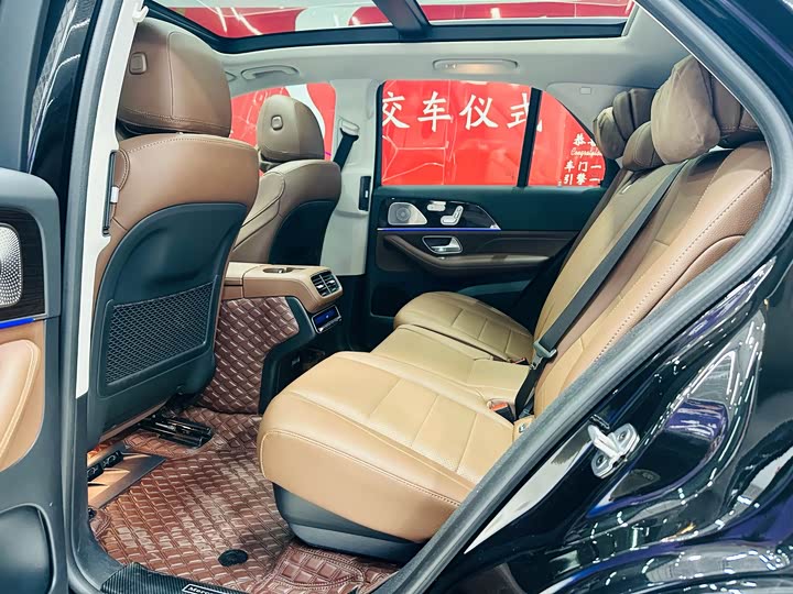 Фото 6 - Mercedes-Benz GLE-Class