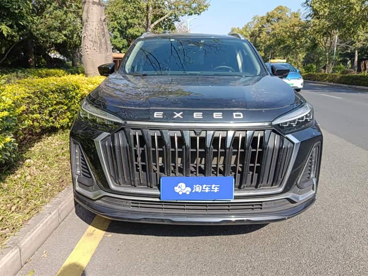 Фото 2 - Exeed VX