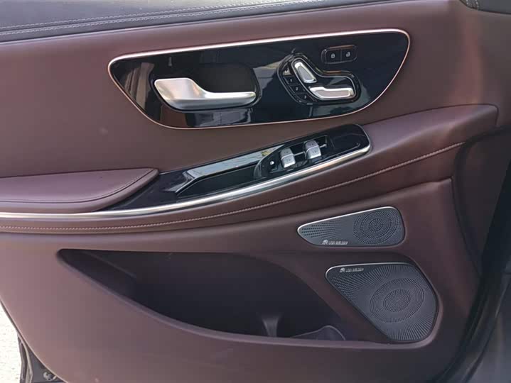 Фото 7 - Exeed VX