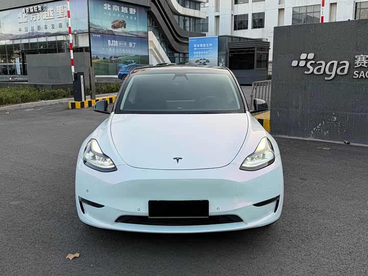 Фото 2 - Tesla Model Y