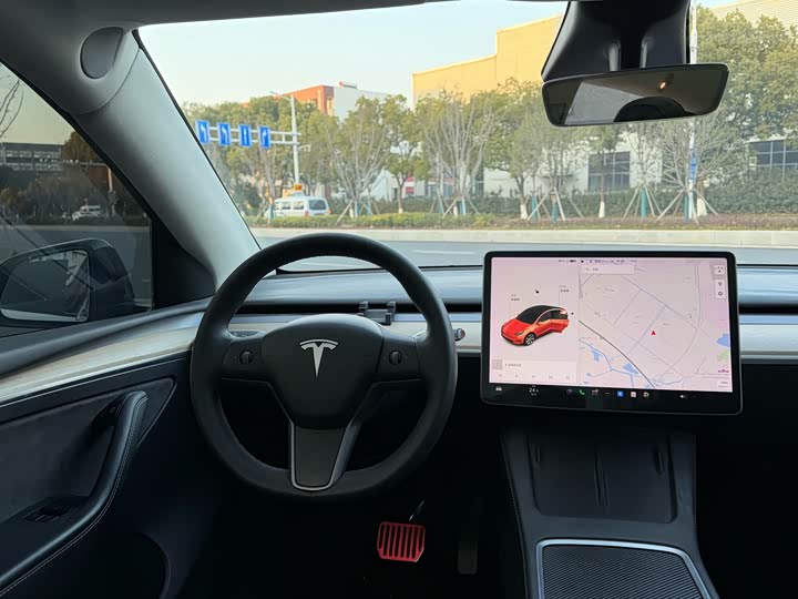 Фото 5 - Tesla Model Y