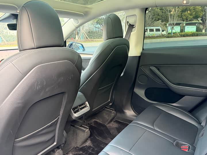 Фото 7 - Tesla Model Y