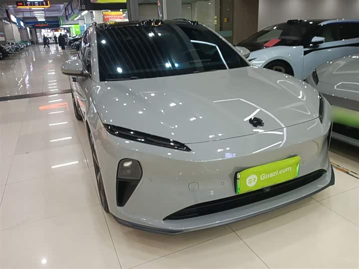 Фото 4 - Nio ET5T