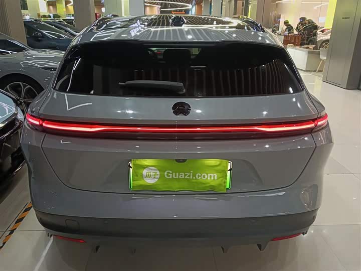 Фото 6 - Nio ET5T