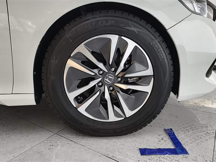 Фото 6 - Honda Accord