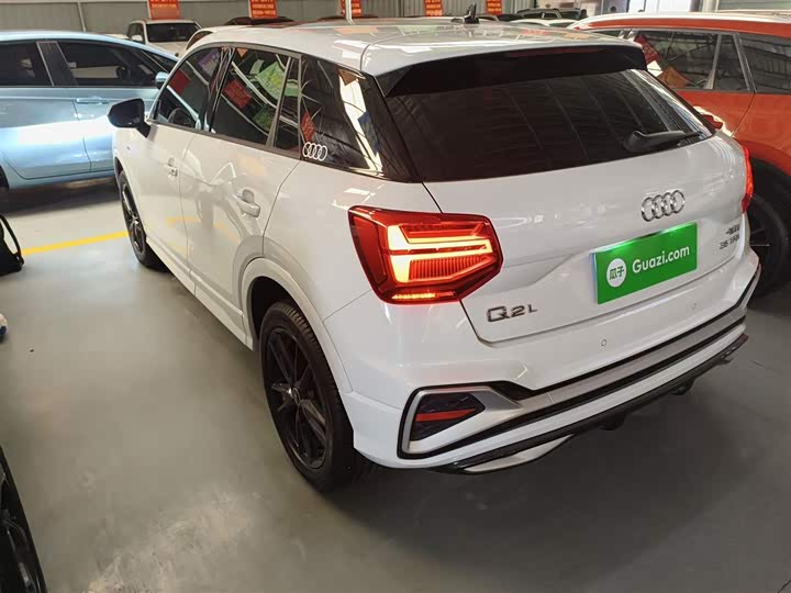 Фото 5 - Audi Q2L