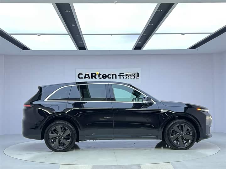 Фото 6 - LiXiang L6