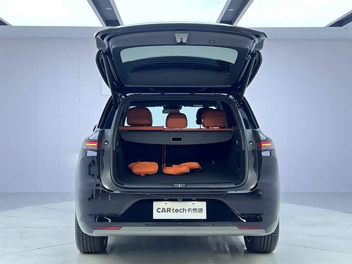 Фото 9 - LiXiang L6