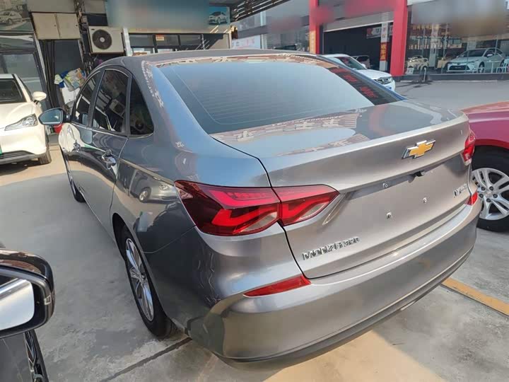 Фото 5 - Chevrolet Monza