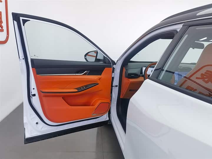 Фото 8 - Dongfeng Aeolus L7