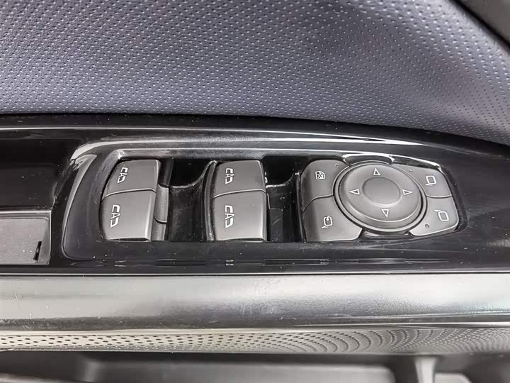 Фото 9 - Buick Velite 6