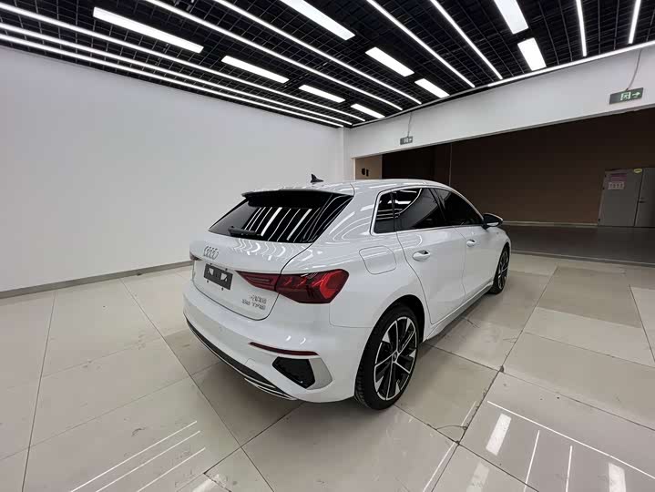 Фото 4 - Audi A3