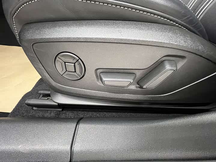 Фото 9 - Audi A3