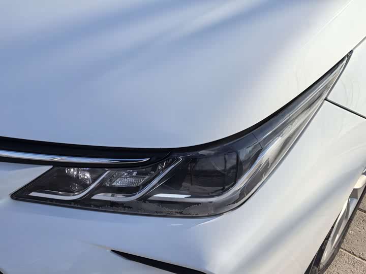 Фото 8 - Toyota Corolla