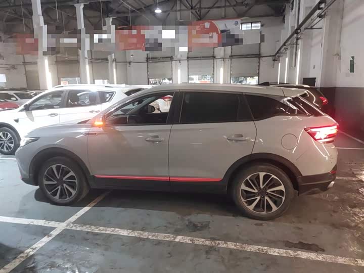 Фото 5 - Dongfeng Aeolus AX7