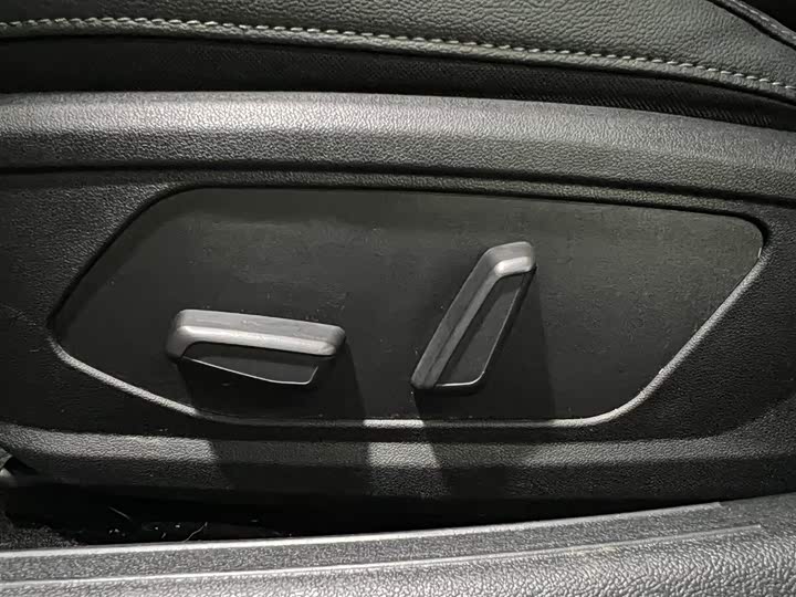 Фото 9 - Hyundai Elantra N line