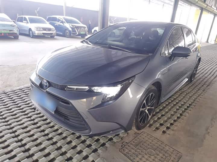 Фото 2 - Toyota Levin