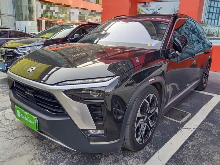 Фото 2 - Nio ES8