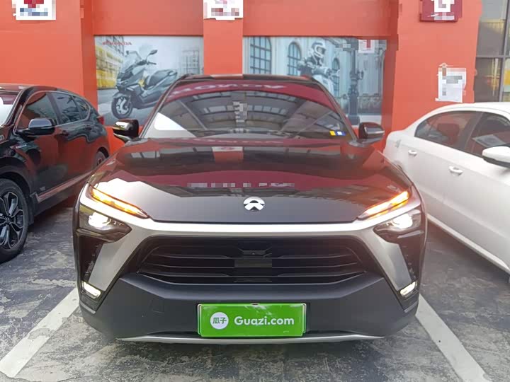 Фото 3 - Nio ES8