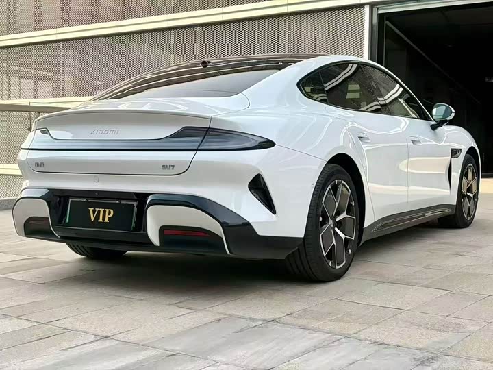 Фото 5 - Xiaomi SU7