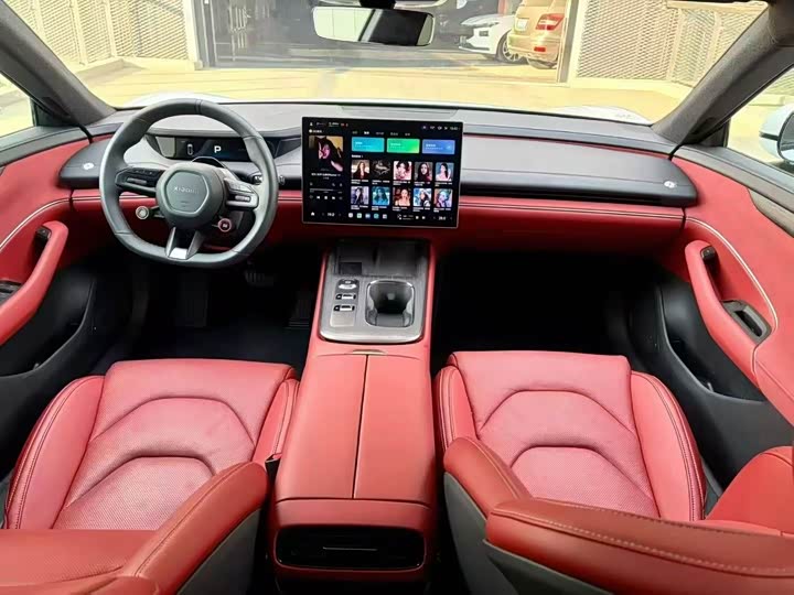 Фото 8 - Xiaomi SU7