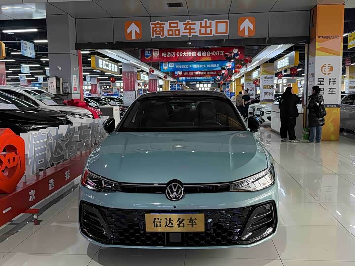 Фото 2 - Volkswagen Passat