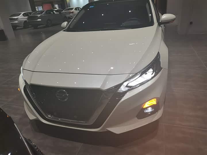 Фото 3 - Nissan Teana