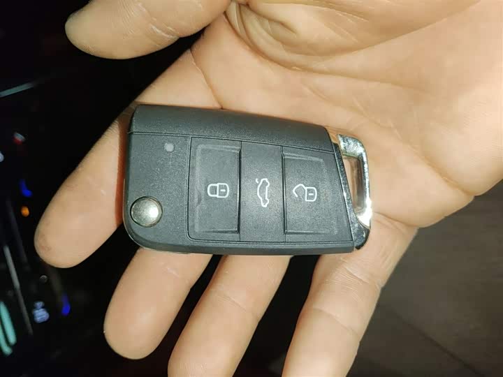 Фото 9 - Volkswagen Tayron