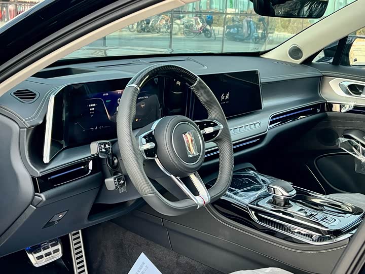 Фото 6 - Hongqi H9