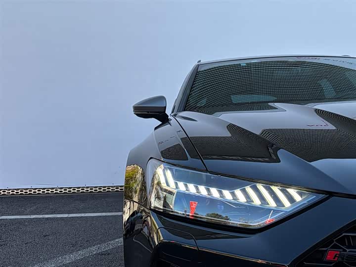 Фото 7 - Audi RS 6