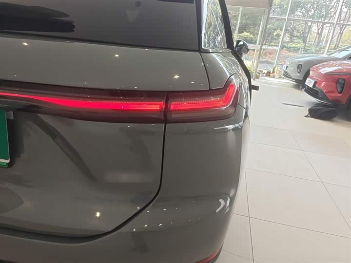 Фото 8 - Nio ES7