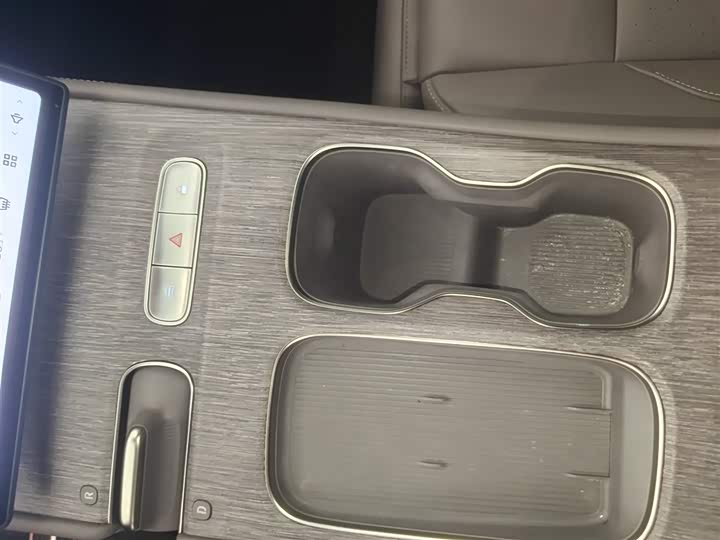 Фото 9 - Nio ES7