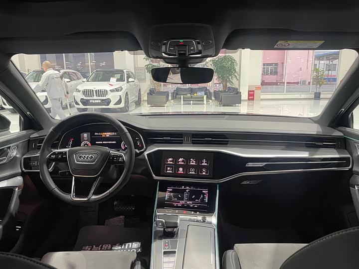 Фото 8 - Audi A6L