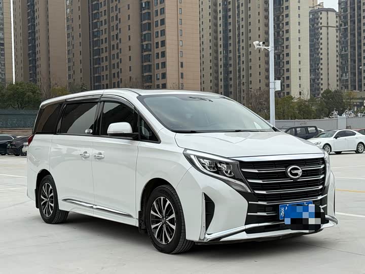 Фото 3 - GAC Trumpchi M8