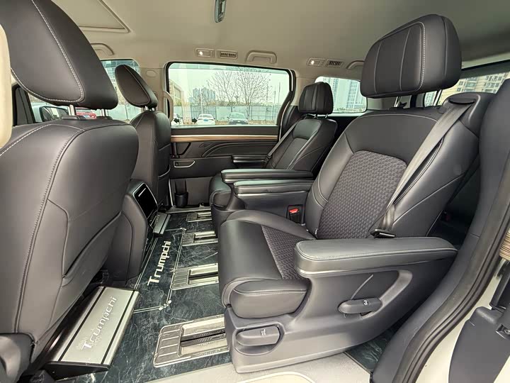 Фото 8 - GAC Trumpchi M8