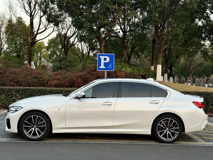 Фото 3 - BMW 3 Series