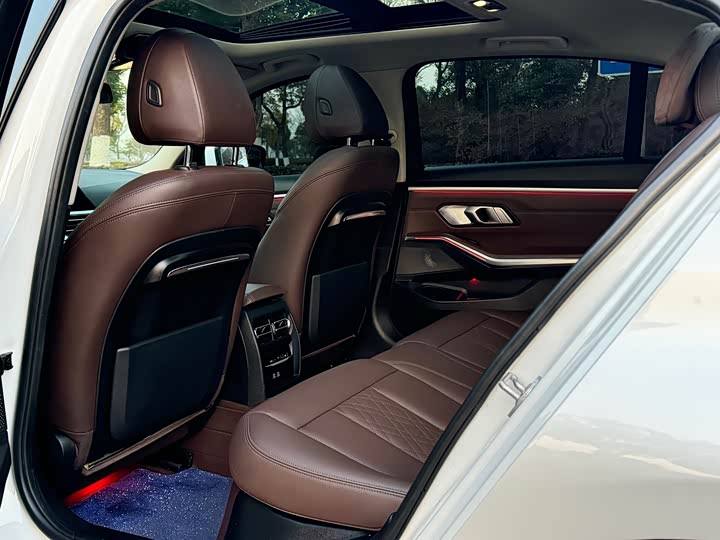 Фото 6 - BMW 3 Series