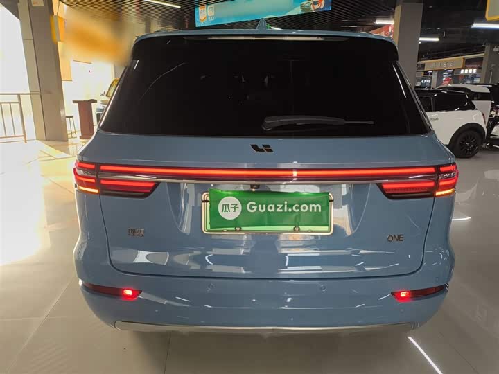 Фото 6 - LiXiang One