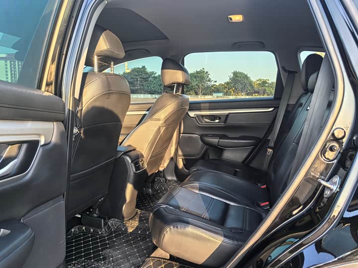 Фото 6 - Honda CR-V