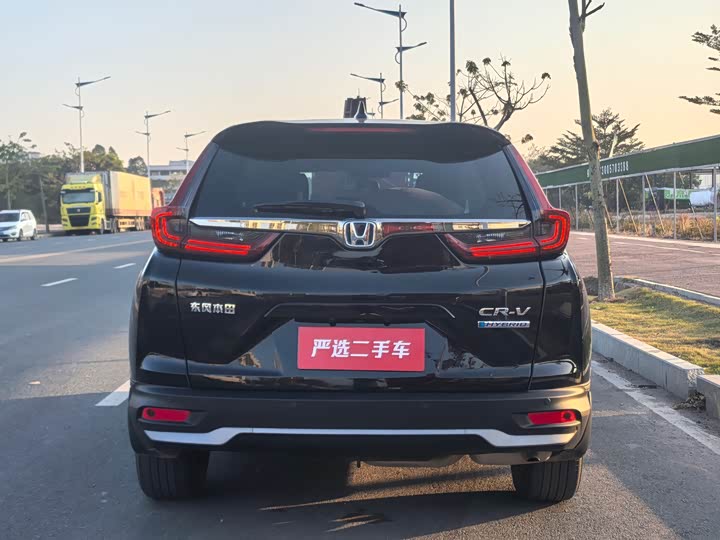 Фото 8 - Honda CR-V