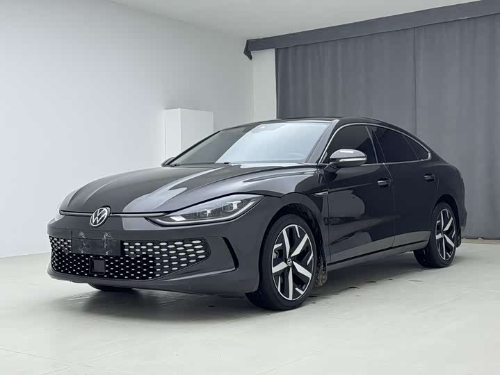 Фото 1 - Volkswagen Lamando L