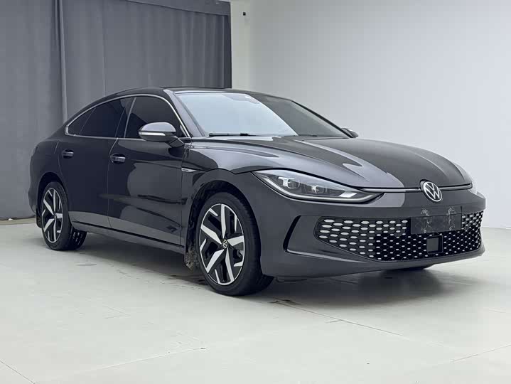 Фото 3 - Volkswagen Lamando L