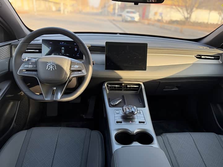 Фото 6 - BYD Qin Plus