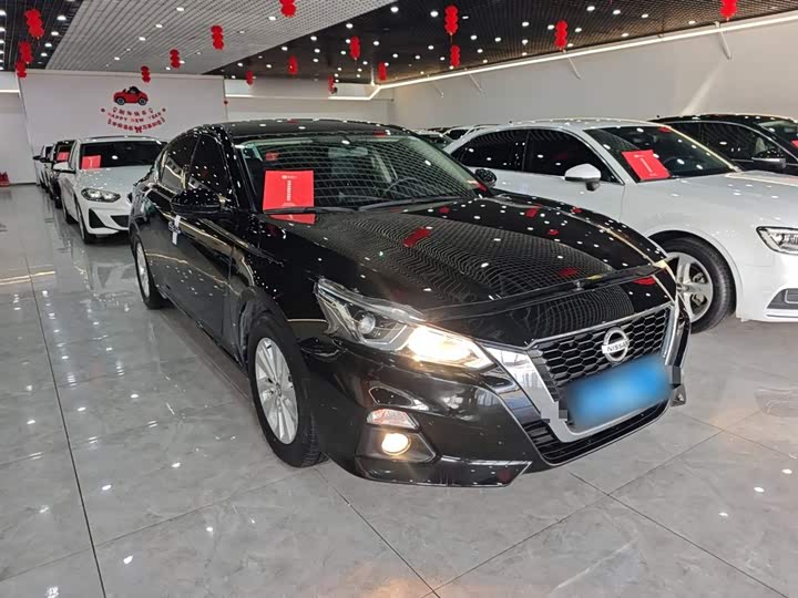 Фото 4 - Nissan Teana