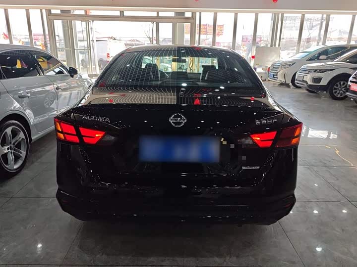 Фото 6 - Nissan Teana