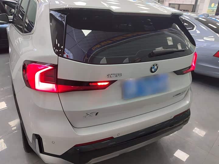 Фото 6 - BMW X1