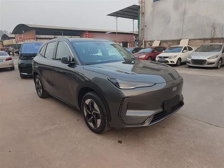 Фото 4 - Geely Galaxy E5