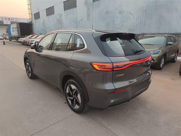 Фото 5 - Geely Galaxy E5