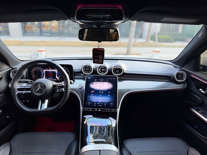 Фото 8 - Mercedes-Benz C-Class